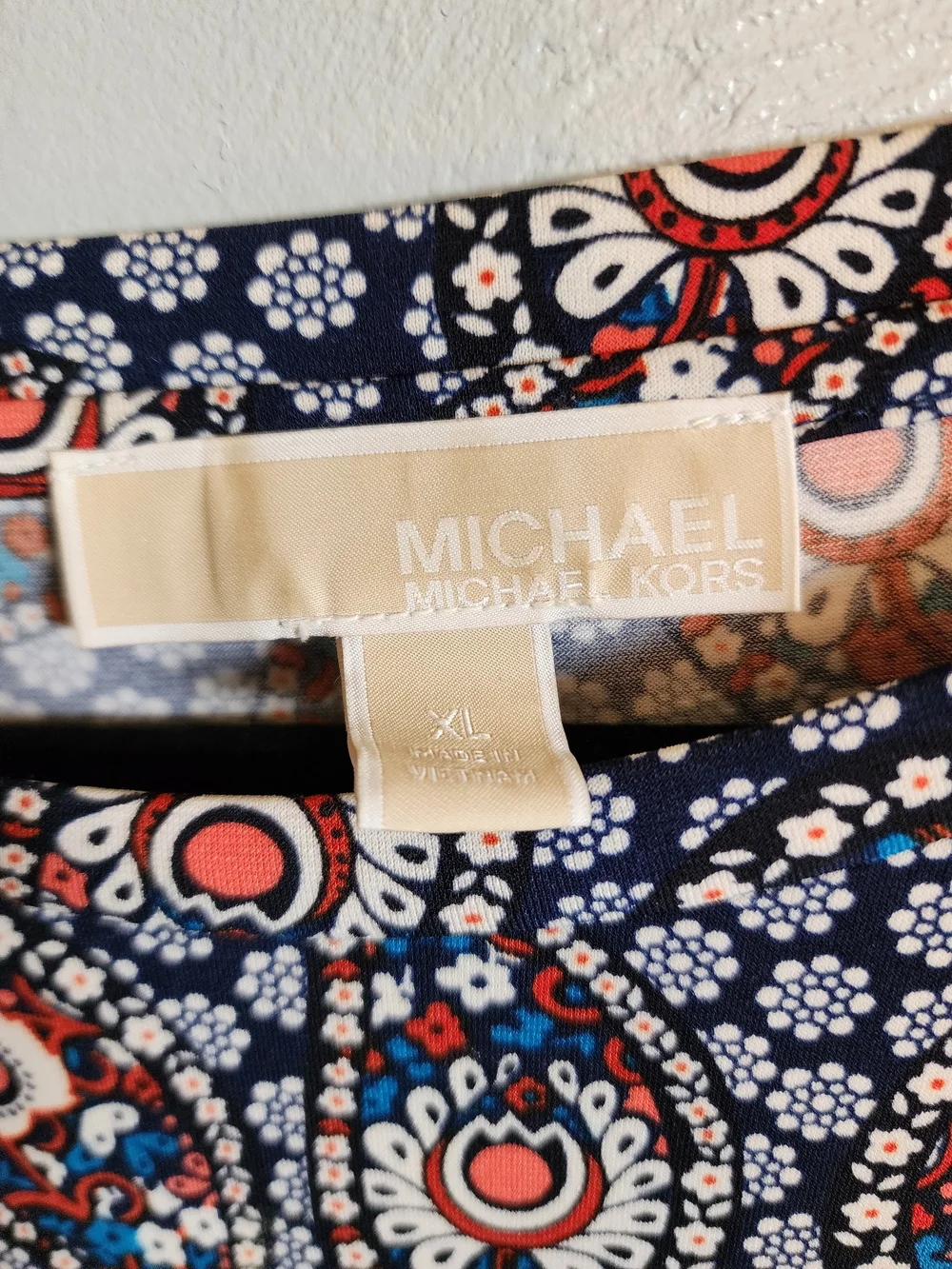 Michael Kors Navy Floral Paisley Short Sleeve Top With Tulip Sleeves